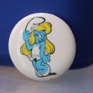 Smurf smurfette small buttom pin toy collectible vintage rare cute Cartoon VTG
